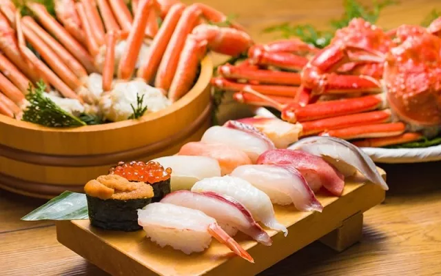 「FUJIYAMA TOKYO 難波店」2小時內70種壽司吃到飽、大啖帝王蟹超爽